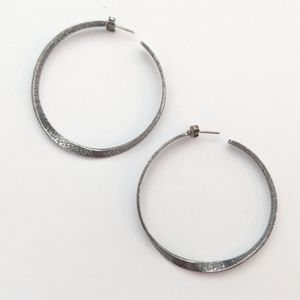 Silpada Sterling Silver Twist of Fate Textured Hoop Earrings P1731